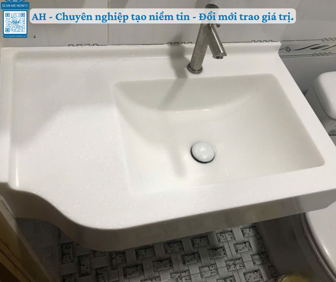 Ở Tuyên Quang giá lavabo solid surface đúc nguyên khối bao nhiêu ?